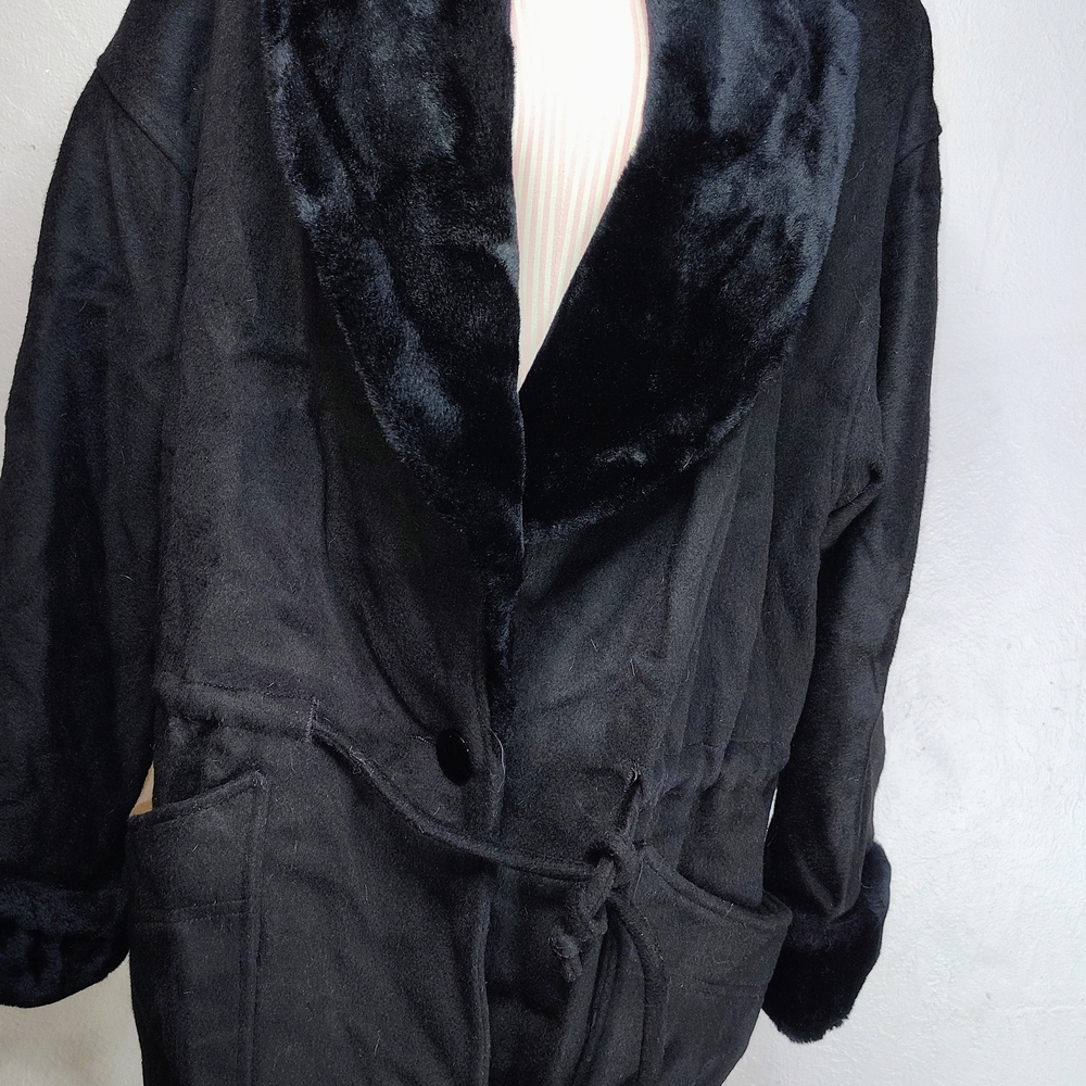 Elegant Black Women's Coat